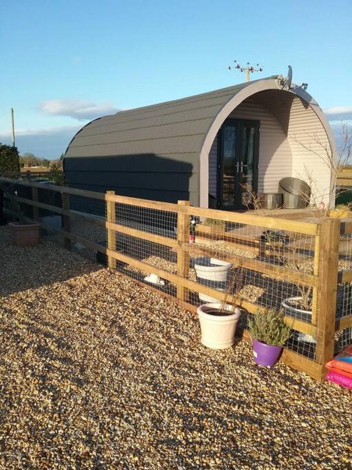 Heated Supersize Glamping Pod With Ensuite Bathroom, Wilburton, Nr Ely, Cambs Exterior photo